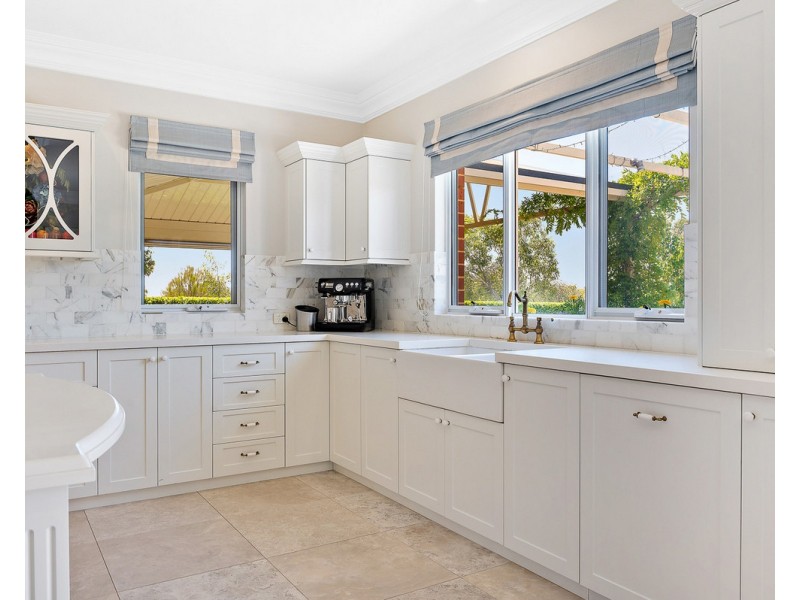 28 Observation Circle, Bedfordale WA 6112