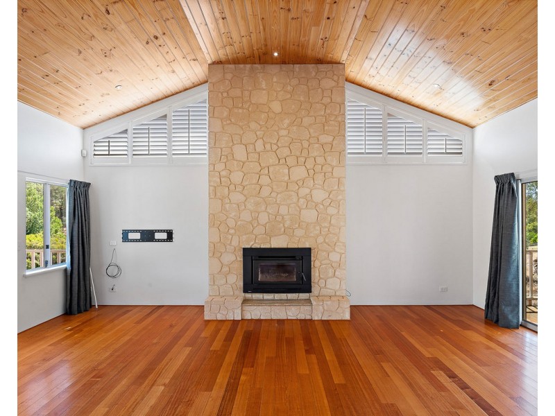 16 Vincent Lookout, Bedfordale WA 6112