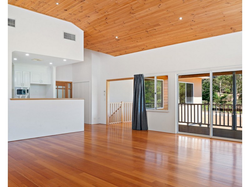 16 Vincent Lookout, Bedfordale WA 6112