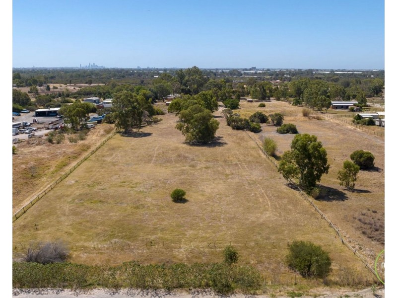 103 Brentwood Road, Kenwick WA 6107