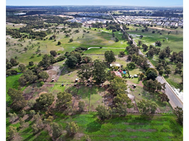 269 Eleventh Road, Hilbert WA 6112