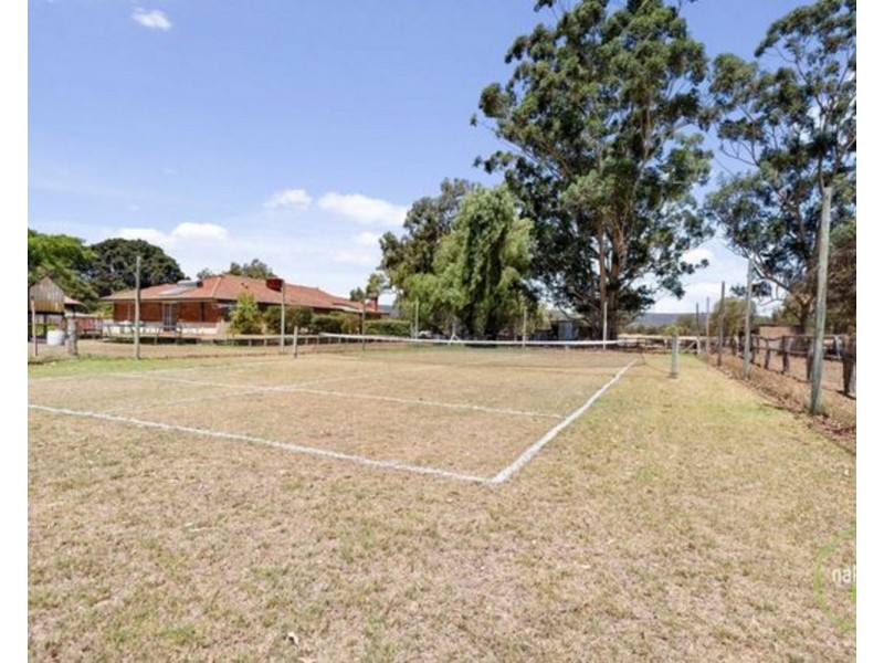 269 Eleventh Road, Hilbert WA 6112