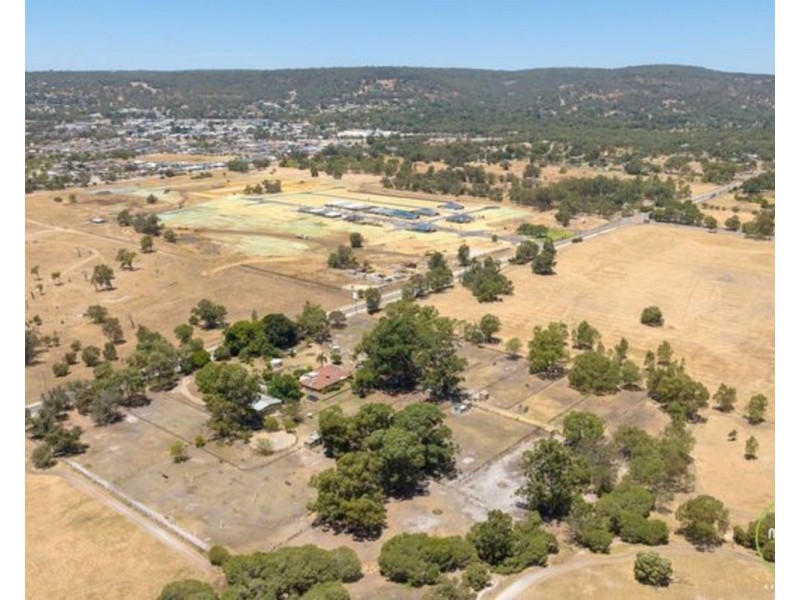 269 Eleventh Road, Hilbert WA 6112