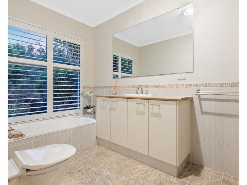 7 Sewell Street, Bedfordale WA 6112