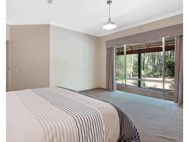 53 Versteeg Grove, Martin WA 6110