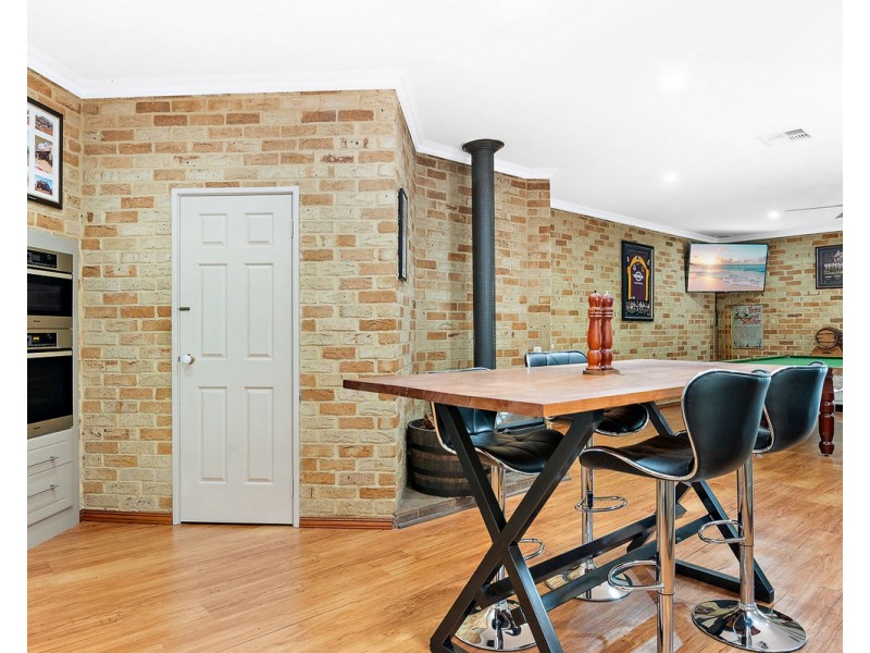 53 Versteeg Grove, Martin WA 6110