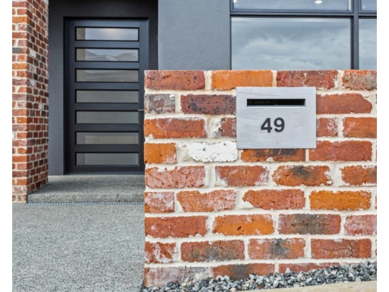 49 Onyx Road, Mount Richon WA 6112