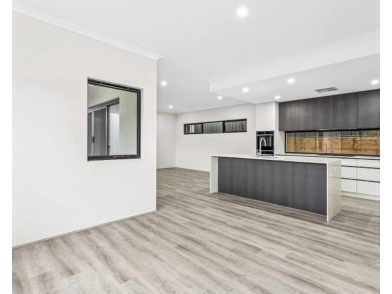 49 Onyx Road, Mount Richon WA 6112