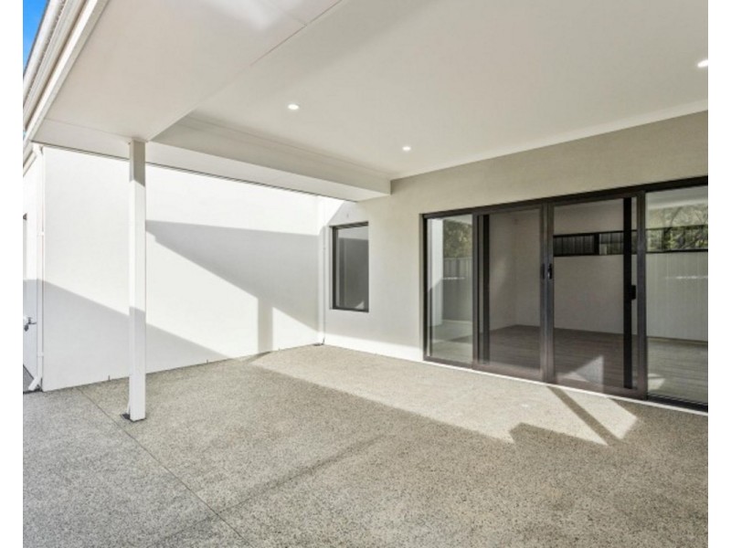 49 Onyx Road, Mount Richon WA 6112