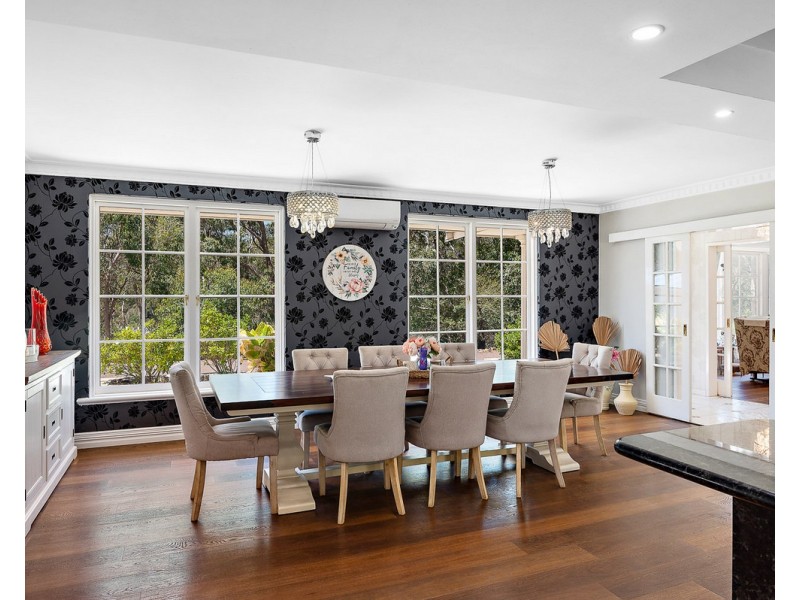 261 Carradine Road, Bedfordale WA 6112