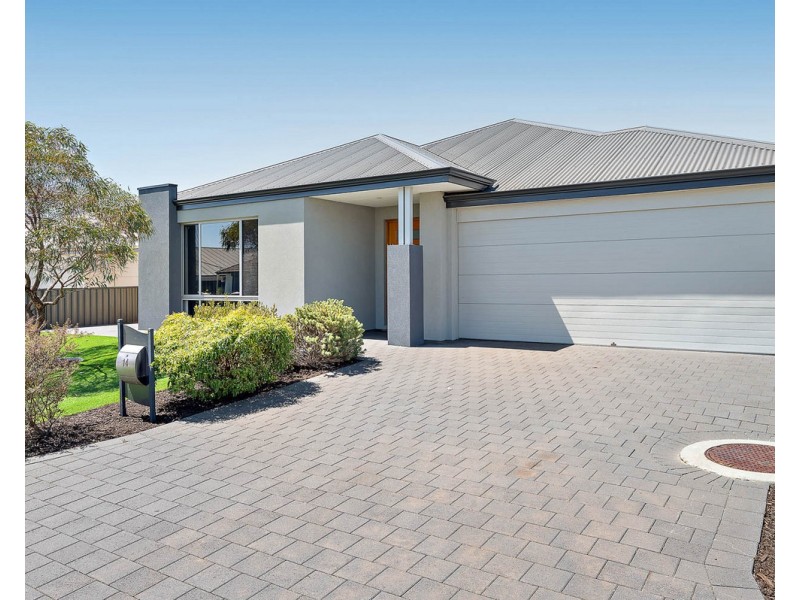 14 Balivanich Loop, Seville Grove WA 6112