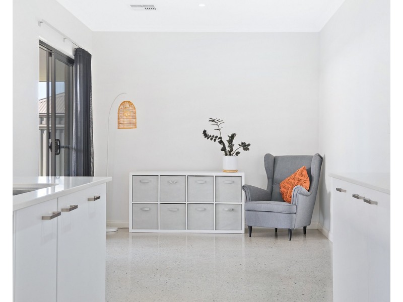 14 Balivanich Loop, Seville Grove WA 6112