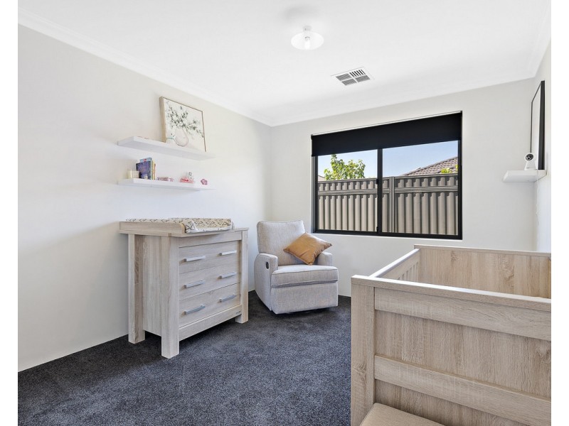14 Balivanich Loop, Seville Grove WA 6112