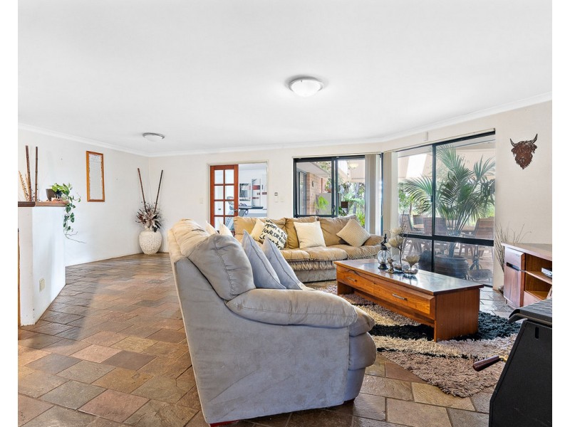 116 Waterwheel Road, Bedfordale WA 6112