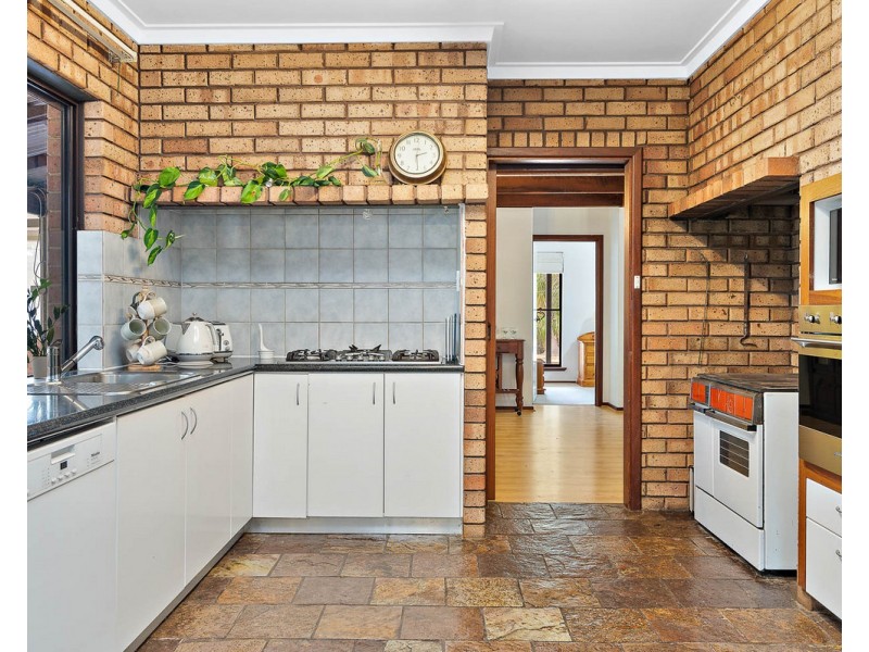 116 Waterwheel Road, Bedfordale WA 6112