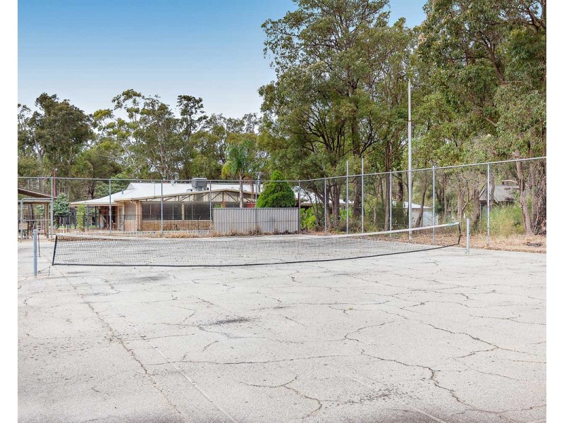 116 Waterwheel Road, Bedfordale WA 6112