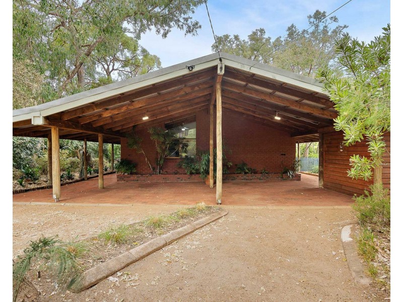 151 Peet Road, Roleystone WA 6111