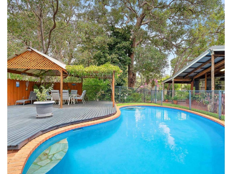 151 Peet Road, Roleystone WA 6111