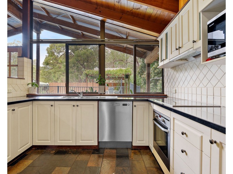 151 Peet Road, Roleystone WA 6111