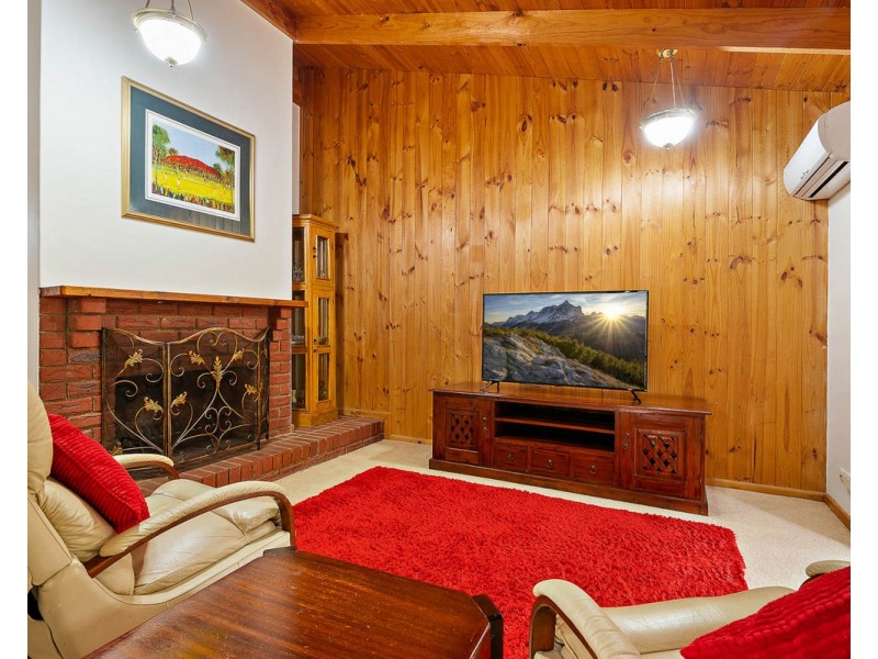 151 Peet Road, Roleystone WA 6111