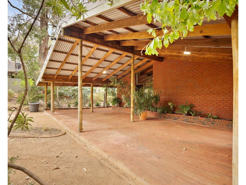 151 Peet Road, Roleystone WA 6111