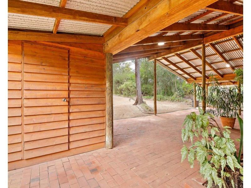 151 Peet Road, Roleystone WA 6111