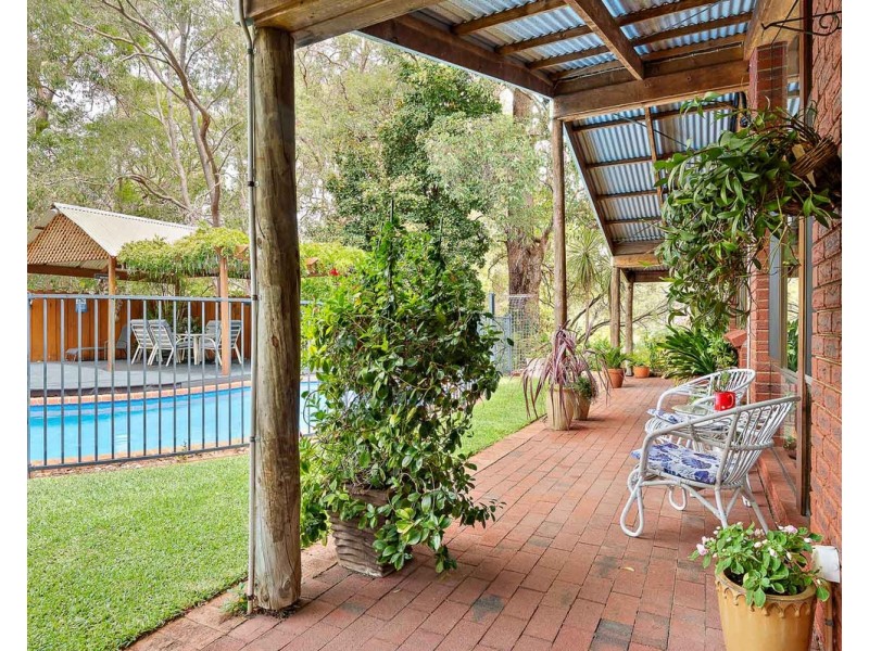 151 Peet Road, Roleystone WA 6111