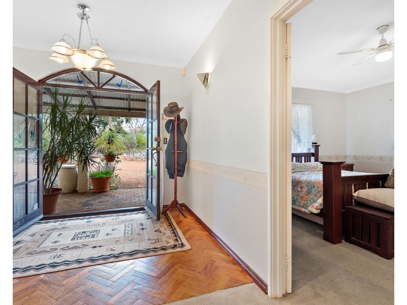 193 Versteeg Grove, Martin WA 6110