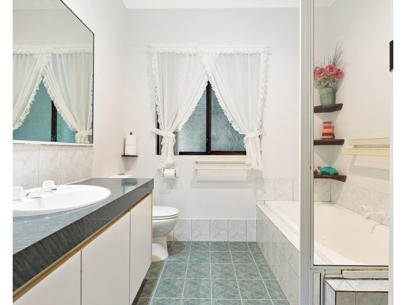 193 Versteeg Grove, Martin WA 6110