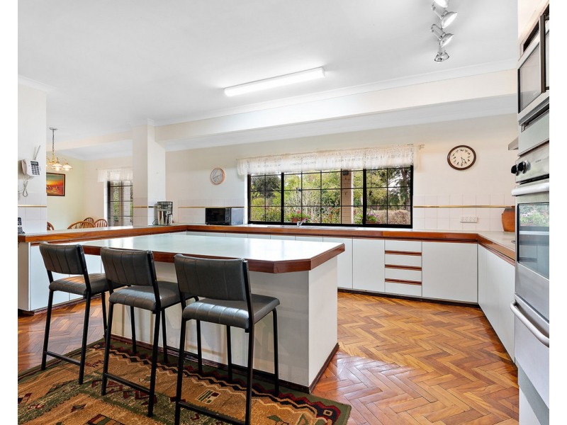 193 Versteeg Grove, Martin WA 6110