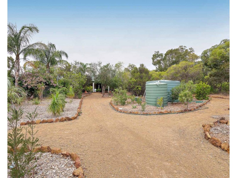 193 Versteeg Grove, Martin WA 6110