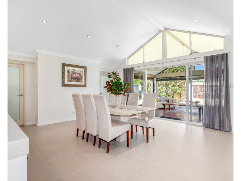 5 Bundoran Approach, Hilbert WA 6112