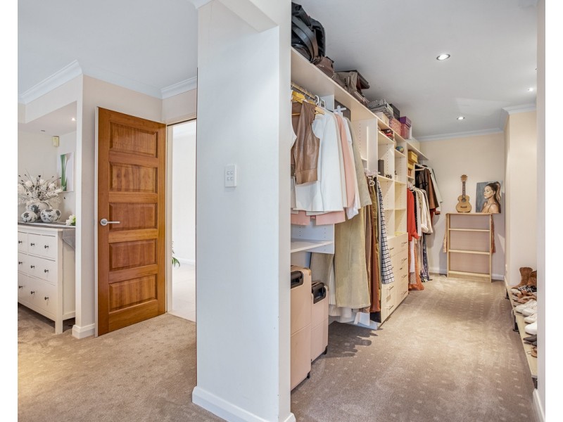 5 Bundoran Approach, Hilbert WA 6112