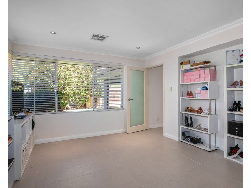 5 Bundoran Approach, Hilbert WA 6112