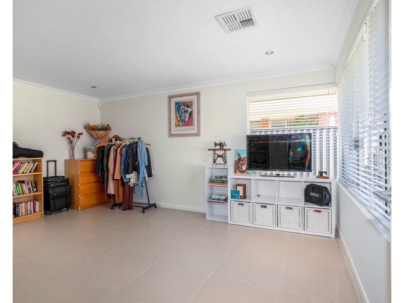 5 Bundoran Approach, Hilbert WA 6112