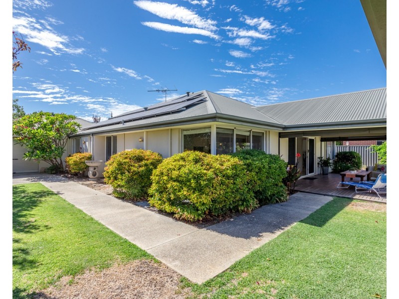 5 Bundoran Approach, Hilbert WA 6112