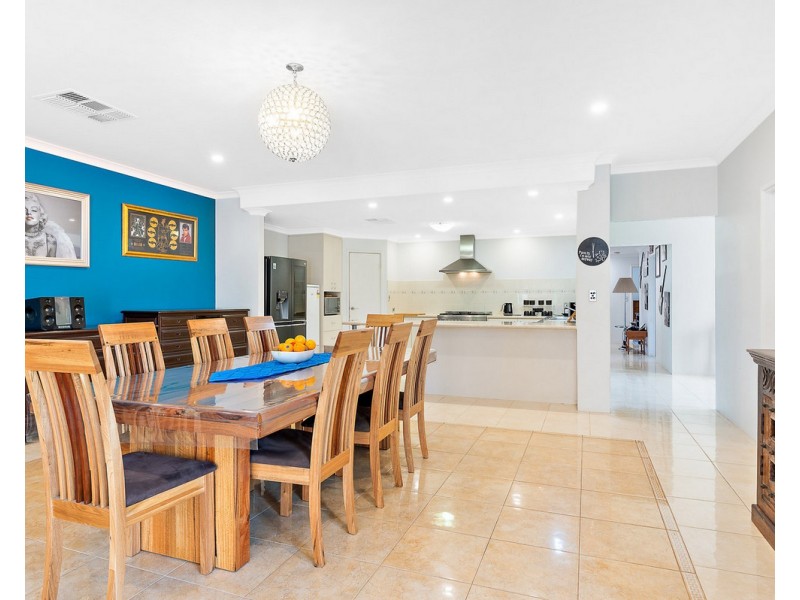 3 Aviemore Drive, Bedfordale WA 6112