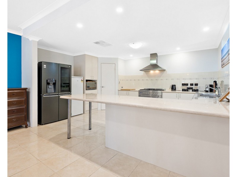 3 Aviemore Drive, Bedfordale WA 6112