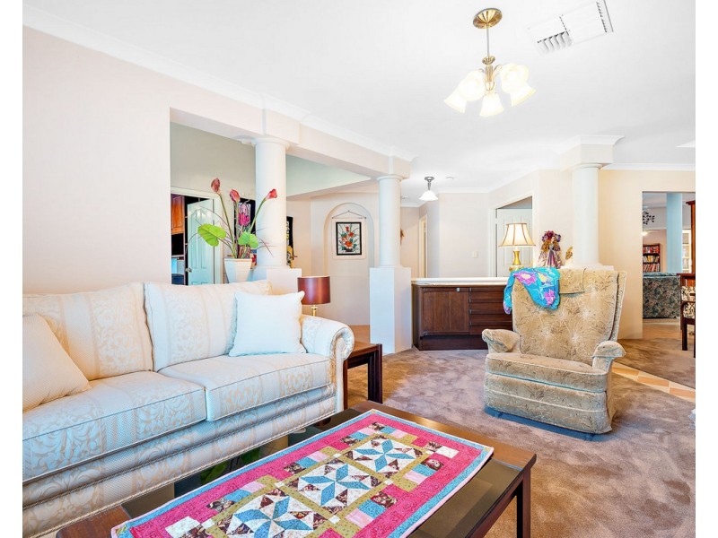 32 Bruns Drive, Darling Downs WA 6122