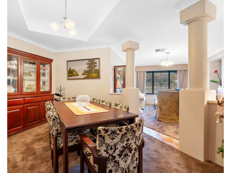 32 Bruns Drive, Darling Downs WA 6122