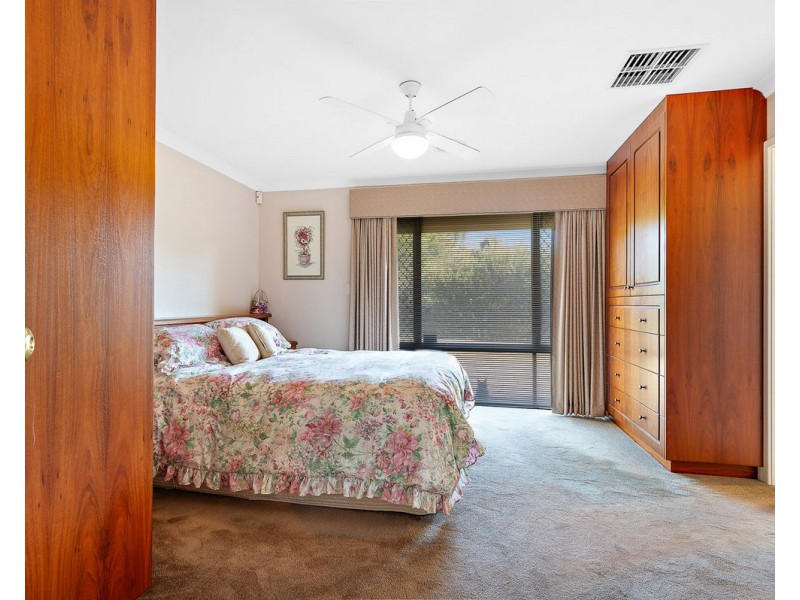 32 Bruns Drive, Darling Downs WA 6122