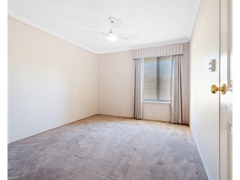 32 Bruns Drive, Darling Downs WA 6122