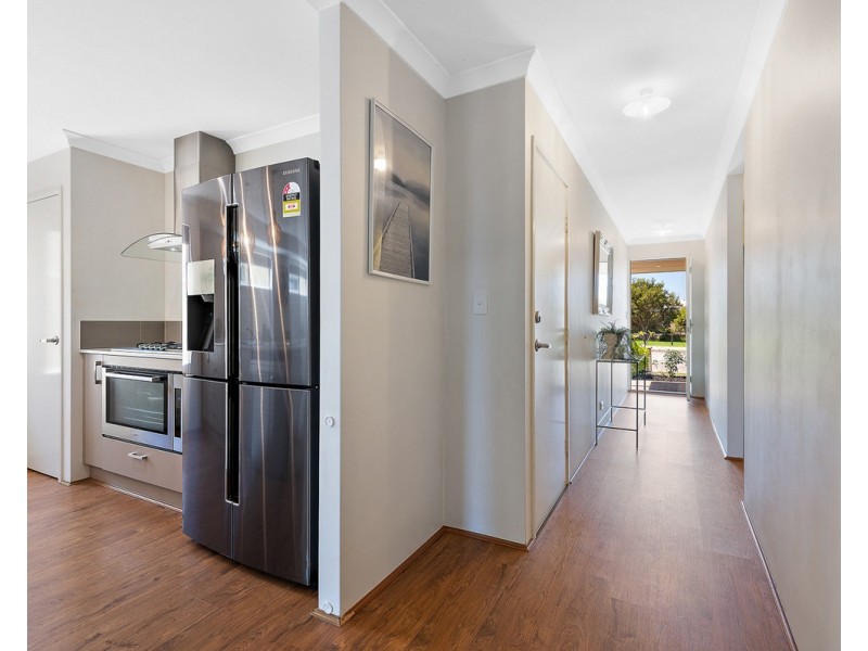 25 Lexington Avenue, Hilbert WA 6112