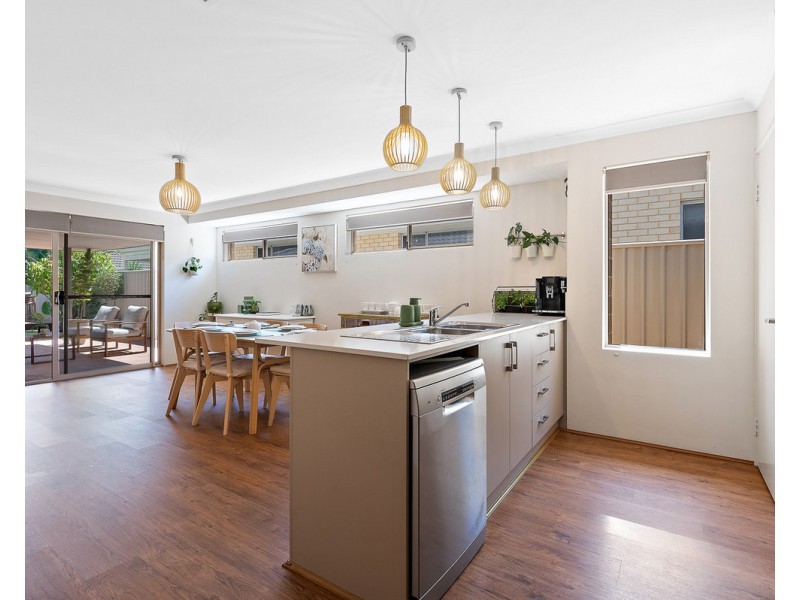 25 Lexington Avenue, Hilbert WA 6112