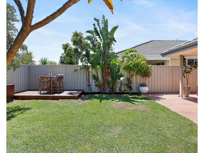 25 Lexington Avenue, Hilbert WA 6112