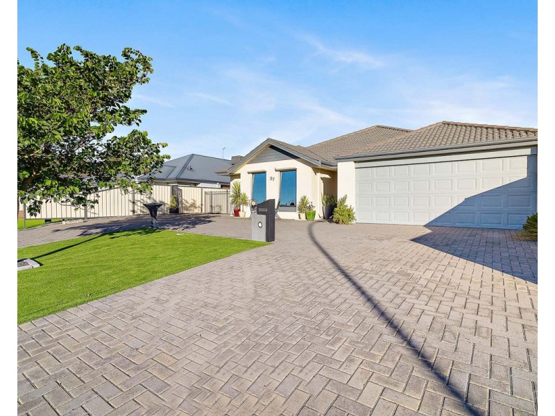 37 Kalanchoe Approach, Seville Grove WA 6112