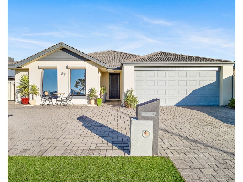 37 Kalanchoe Approach, Seville Grove WA 6112
