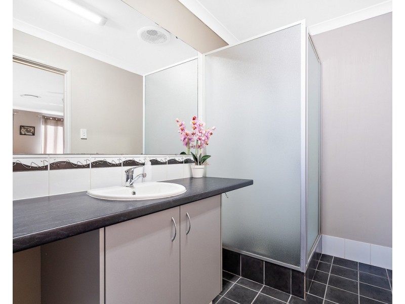 37 Kalanchoe Approach, Seville Grove WA 6112