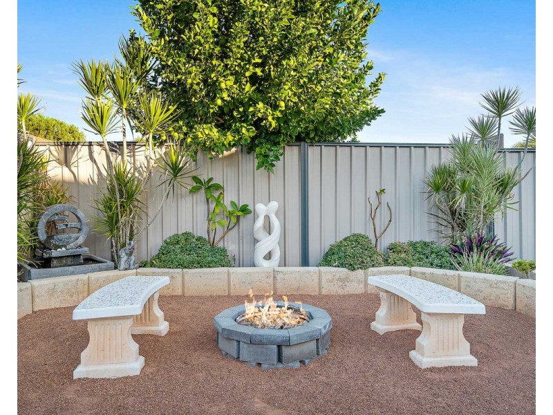 37 Kalanchoe Approach, Seville Grove WA 6112