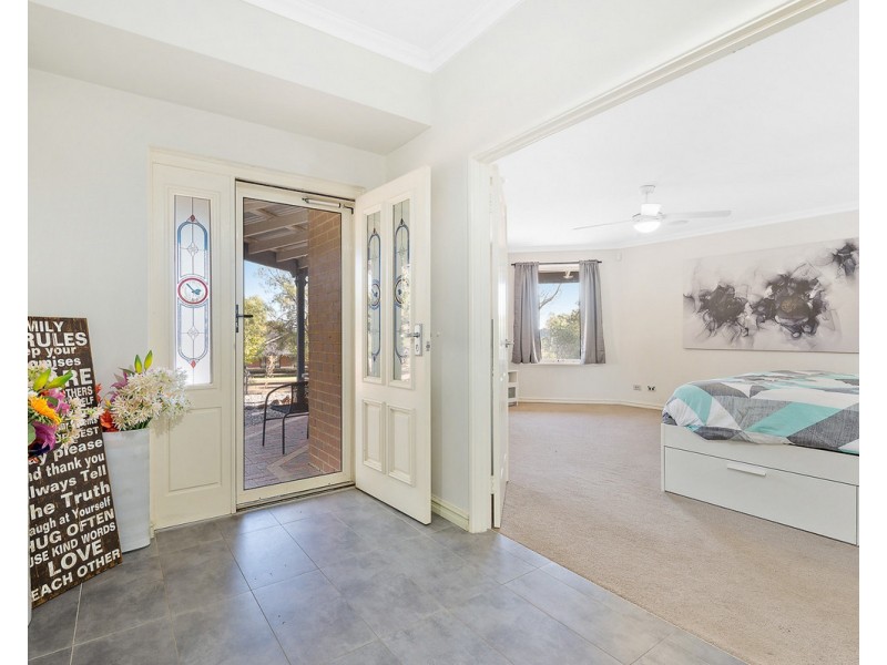 14 Aulini Drive, Bedfordale WA 6112